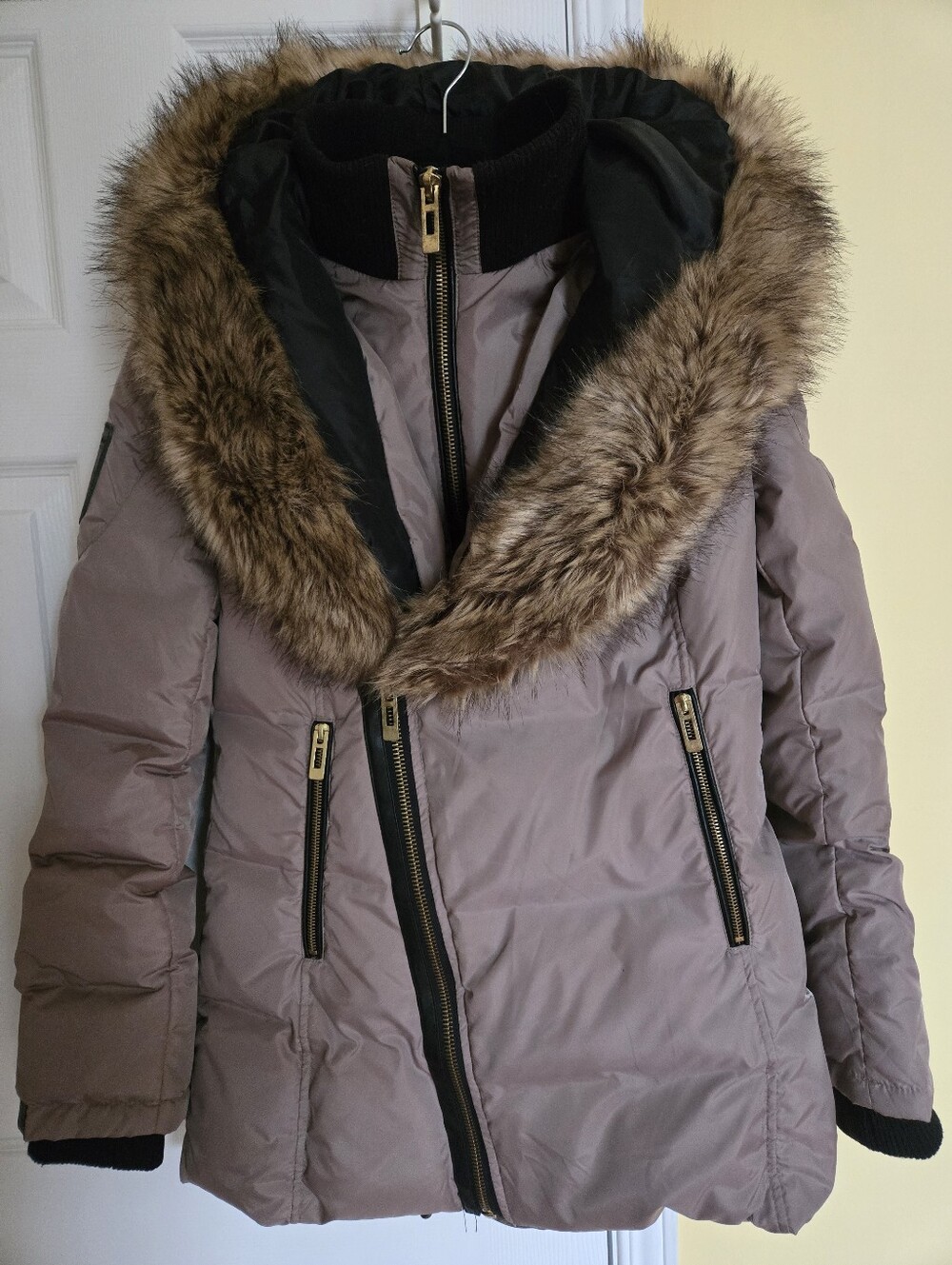 🏔STORM MOUNTAIN 1975 Tan Winter Parka For Women